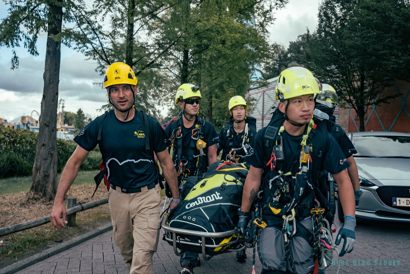kask, dış mekan, giyim, kişi, şahıs içeren bir resim Açıklama otomatik olarak oluşturuldu